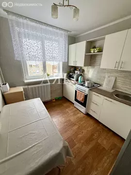 3-комнатная квартира: Ишимбай, проспект Ленина, 13 (58.4 м)