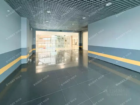 Офис в Санкт-Петербург просп. Лахтинский, 85к2 (185 м)