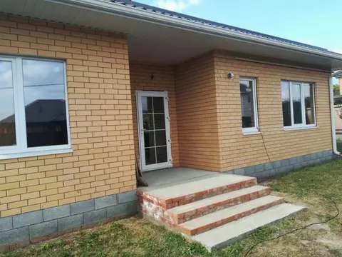 Дом в Белгородская область, Старый Оскол ул. Павловская, 114А (90 м)