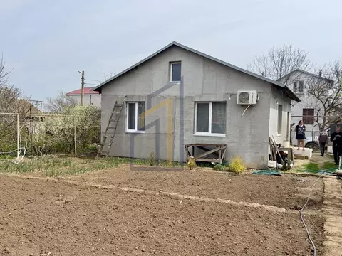 Дом в Крым, Сакский район, Суворовское с/пос, Строитель СНТ ул. 3-я ...