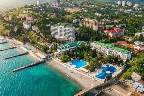 2-к кв. Крым, Алушта ул. Ленина, 2/1 (75.0 м)