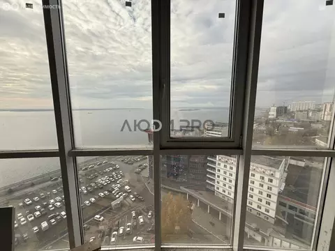 4-комнатная квартира: Саратов, Вольская улица, 2Дк1 (114 м)