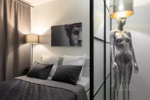 Студия Санкт-Петербург бул. Александра Грина, 4 (30.0 м)