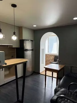 2-к кв. Крым, Симферополь ул. Залесская, 18 (61.0 м)