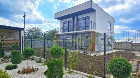 Дом в Крым, Симферопольский район, с. Доброе ул. Ягодная (170 м)