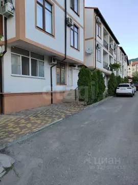 Помещение свободного назначения в Краснодарский край, Геленджик пер. ...