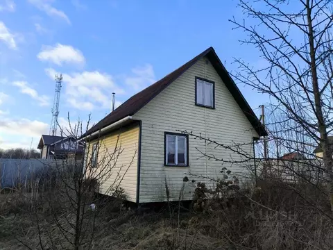 Дом в Ленинградская область, Лужский район, Скребловское с/пос, пос. ...