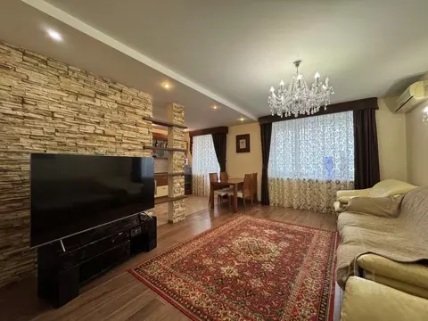 3-к кв. Саратовская область, Саратов Весенний проезд, 13/19 (130.0 м)