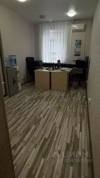 Офис в Омская область, Омск просп. Карла Маркса, 18/1 (35 м)
