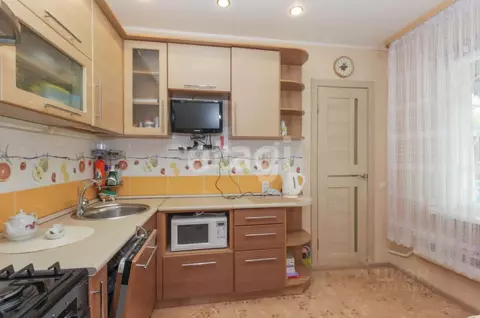 3-к кв. Омская область, Омск Привокзальный мкр, ул. Академика Павлова, ...