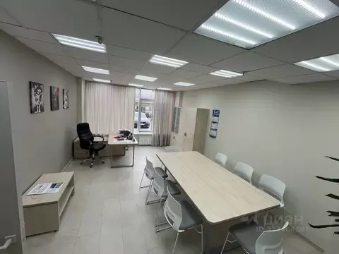 Офис в Свердловская область, Екатеринбург ул. Московская, 195 (28 м)