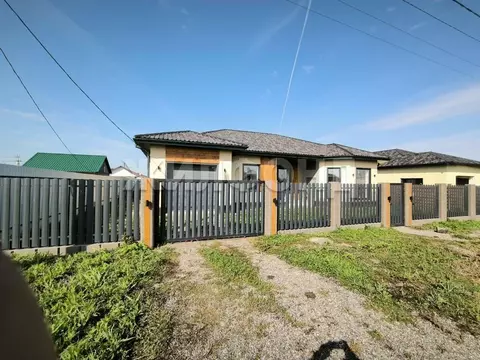 Дом в Хакасия, Усть-Абаканский район, с. Калинино Абаканская ул. (140 ...