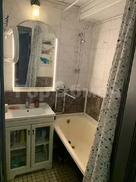 Продается 2-комнатная квартира