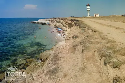 Участок в Крым, Черноморский район, с. Межводное ул. К. Гришаева (5.0 ...