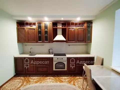 2-к кв. Волгоградская область, Волгоград ул. 8-й Воздушной Армии, 9а ...