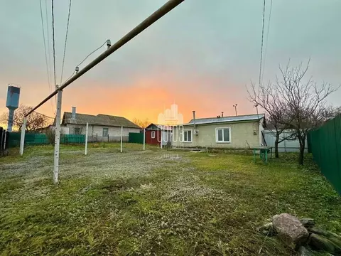 Дом в Воронежская область, Рамонский район, Горожанское с/пос, д. ...