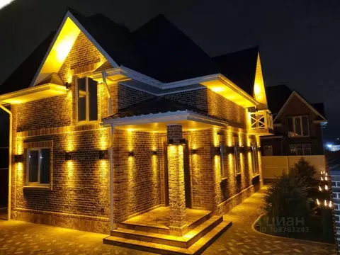 Дом в Краснодарский край, Динской район, Новотитаровская ст-ца ул. ...