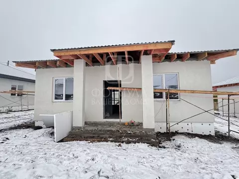 Дом в Свердловская область, Сысертский муниципальный округ, пос. ...