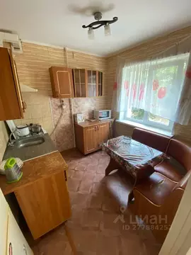 3-к кв. Омская область, Омск ул. Химиков, 61 (48.0 м)