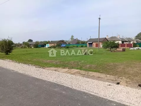 Участок в Калужская область, Дзержинский район, Совхоз Чкаловский ...