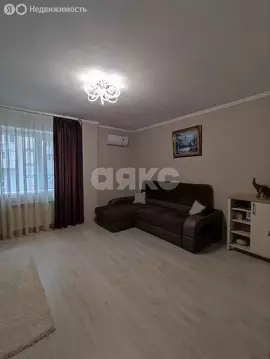 2-комнатная квартира: Батайск, улица Урицкого, 3 (73 м)