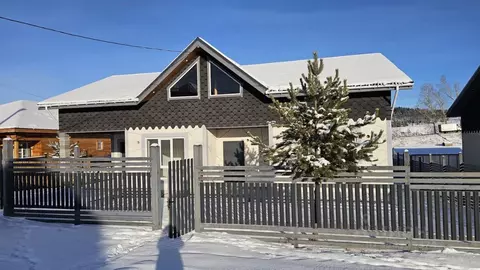 Дом в Иркутская область, Иркутский муниципальный округ, д. Карлук ул. ...