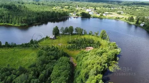 Участок в Ленинградская область, Подпорожское городское поселение, д. ...