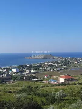 Участок в Крым, Ленинский район, Войковское с/пос, с. Курортное ул. ...