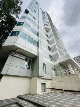 3-к кв. Кировская область, Киров ул. Пятницкая, 56к1 (82.3 м)