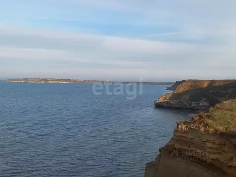 Участок в Крым, Ленинский район, Семисотское с/пос, с. Каменское ул. ...