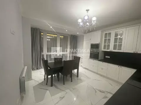 Продается 3-комнатная квартира