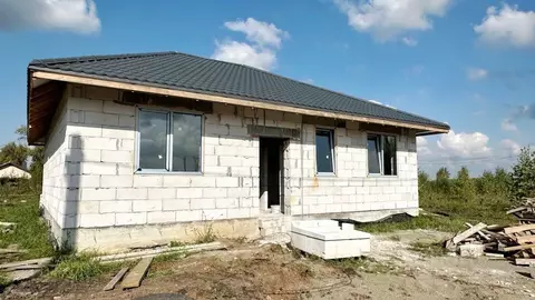 Дом в Челябинская область, Сосновский муниципальный округ, с. Большие ...
