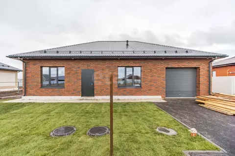 Дом в Тюменская область, Тюменский муниципальный округ, с. Перевалово, ...