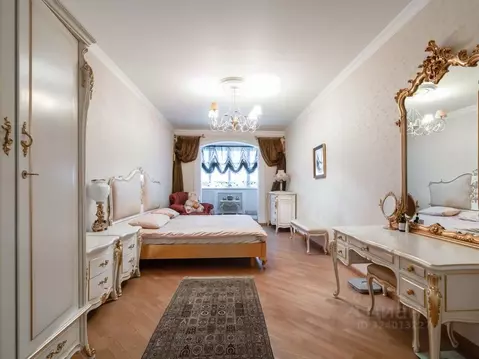 4-к кв. Москва Давыдковская ул., 3 (229.0 м)