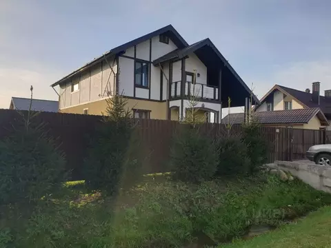 Дом в Санкт-Петербург Народная ул. (187 м)