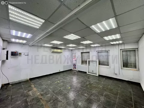 Торговая площадь (30 м)