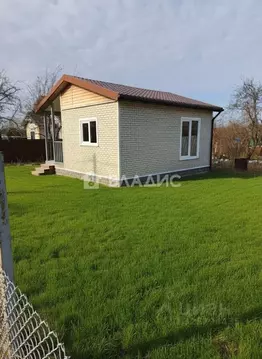 Дом в Калининградская область, Гурьевский муниципальный округ, пос. ...