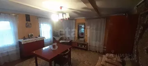 Дом в Саратовская область, Балашовский район, Пинеровка рп ул. ...