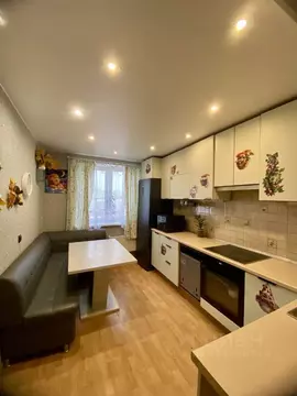 4-к кв. Санкт-Петербург, Санкт-Петербург, Красное Село ул. ...