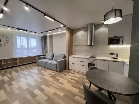 1-к кв. Челябинская область, Челябинск ул. Энгельса, 4 (50.0 м)