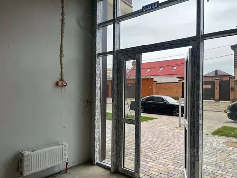 Помещение свободного назначения в Краснодарский край, Краснодар ул. ...