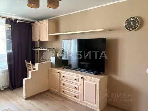 4-к кв. Тюменская область, Тюмень 6-й мкр, проезд 9 Мая, 7к1 (110.6 м)