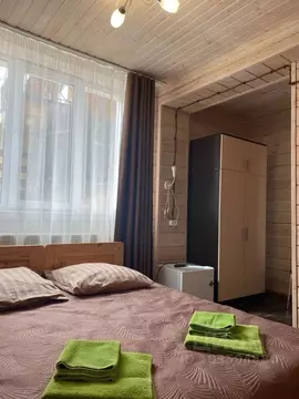 Комната Иркутская область, Иркутский муниципальный округ, Листвянка рп ...