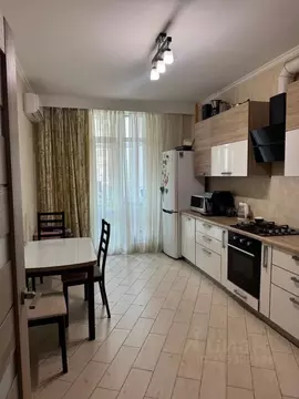 2-к кв. Краснодарский край, Геленджик Крымская ул., 19к1 (66.0 м)