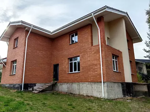 Дом в Ленинградская область, Всеволожский район, Бугровское городское ...