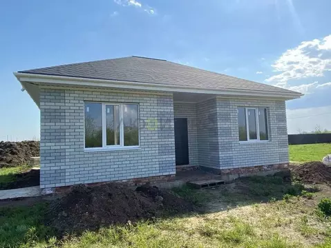 Дом в Саратовская область, Энгельс Апрельская ул. (80 м)