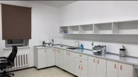 Помещение свободного назначения в Саха (Якутия), Якутск ул. Крупской, ...