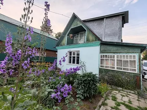 Дом в Иркутская область, Иркутский муниципальный округ, Иркутянин СНТ ...