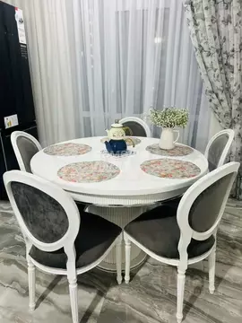 3-к кв. Кабардино-Балкария, Нальчик ул. Шарданова, 52А (110.5 м)