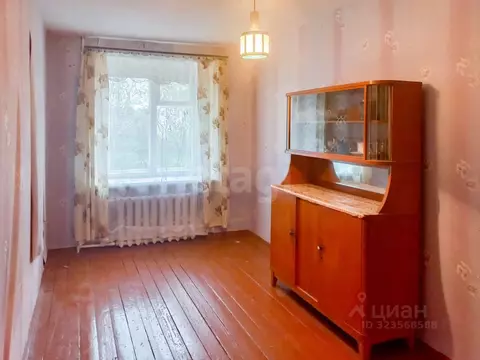 3-к кв. Ярославская область, Тутаев Пролетарская ул., 7 (62.0 м)